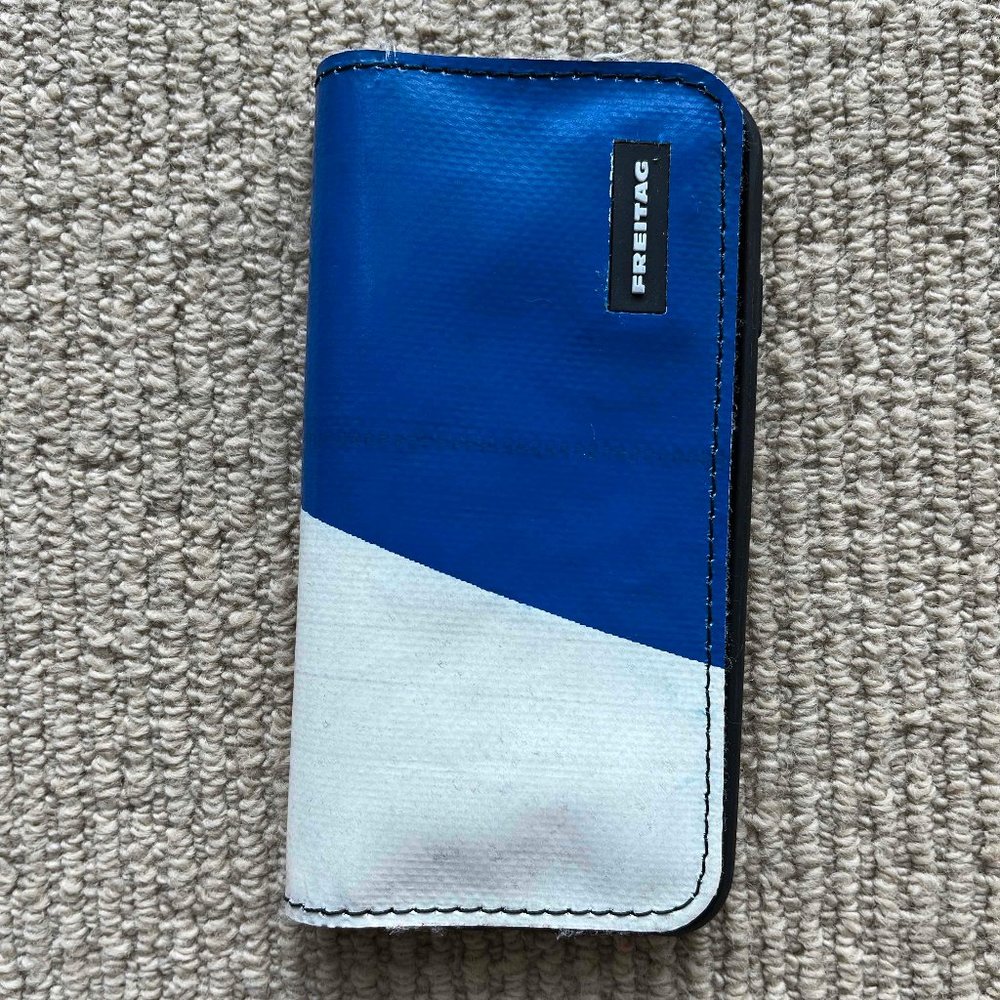 FREITAG folio case for iPhone 7/8